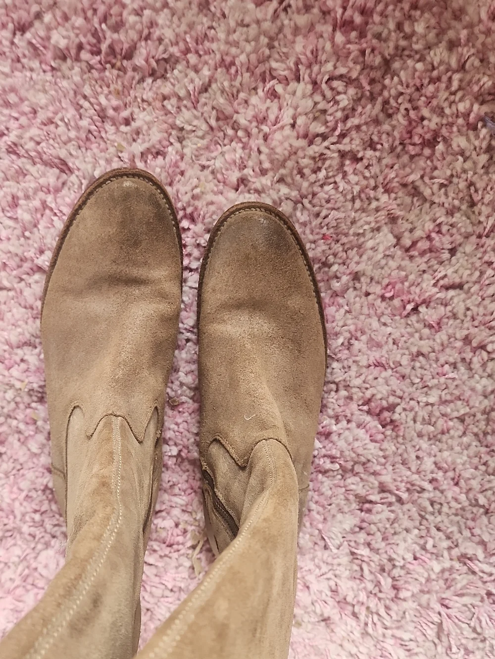 ♥️EUC KNEE HIGH Frye Chestnut Leather Heel Boots!!!